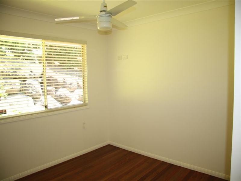 4 Larwood Place, Ferny Hills QLD 4055