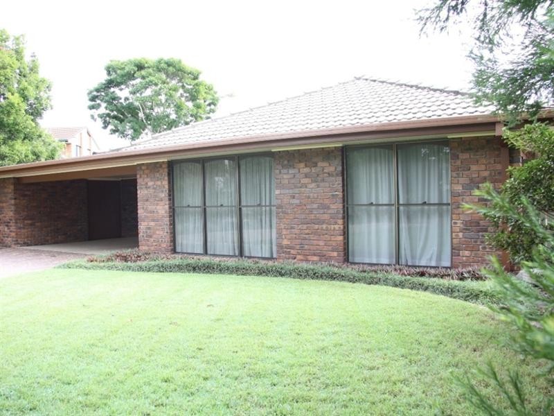 20 Gerry Street, Stafford Heights QLD 4053