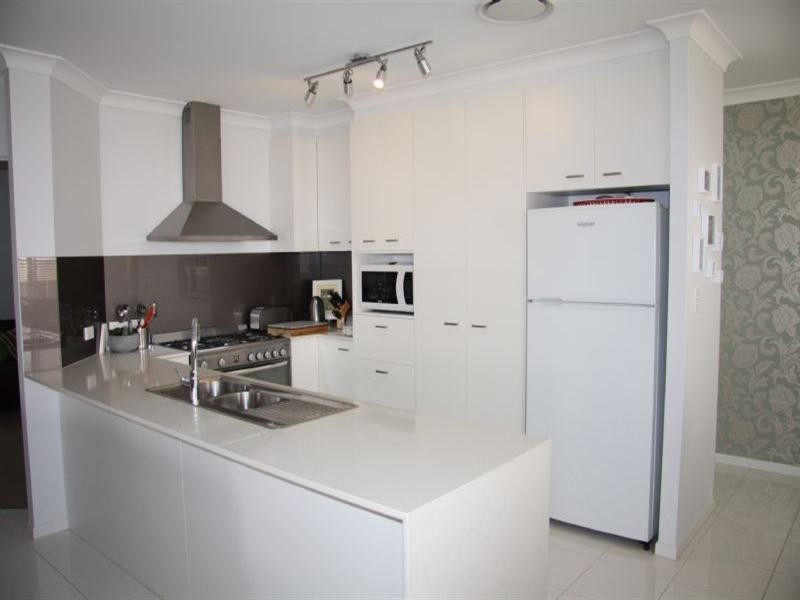 7 Hughes Street, Mcdowall QLD 4053