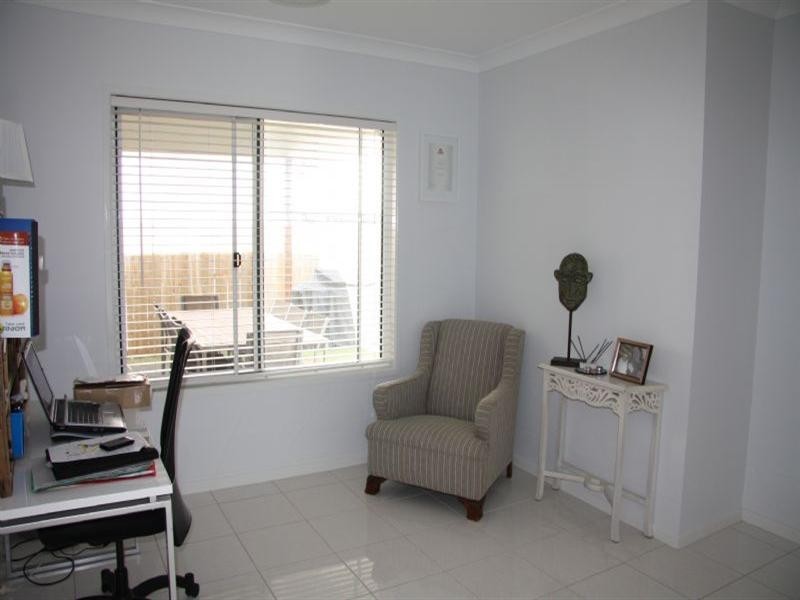 7 Hughes Street, Mcdowall QLD 4053