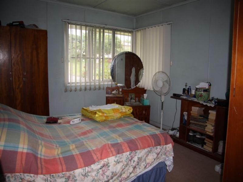 14 Normanton Street, Stafford Heights QLD 4053