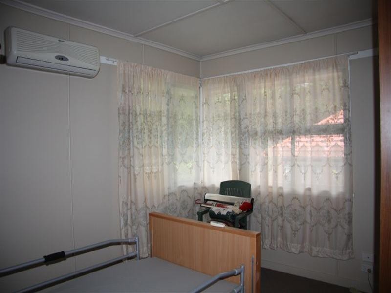 14 Normanton Street, Stafford Heights QLD 4053