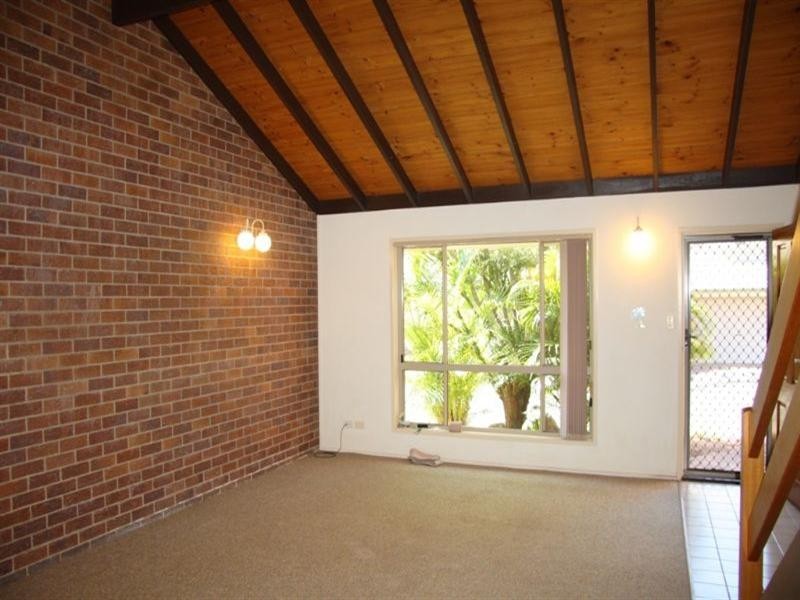 52/9 Leslie Street, Arana Hills QLD 4054