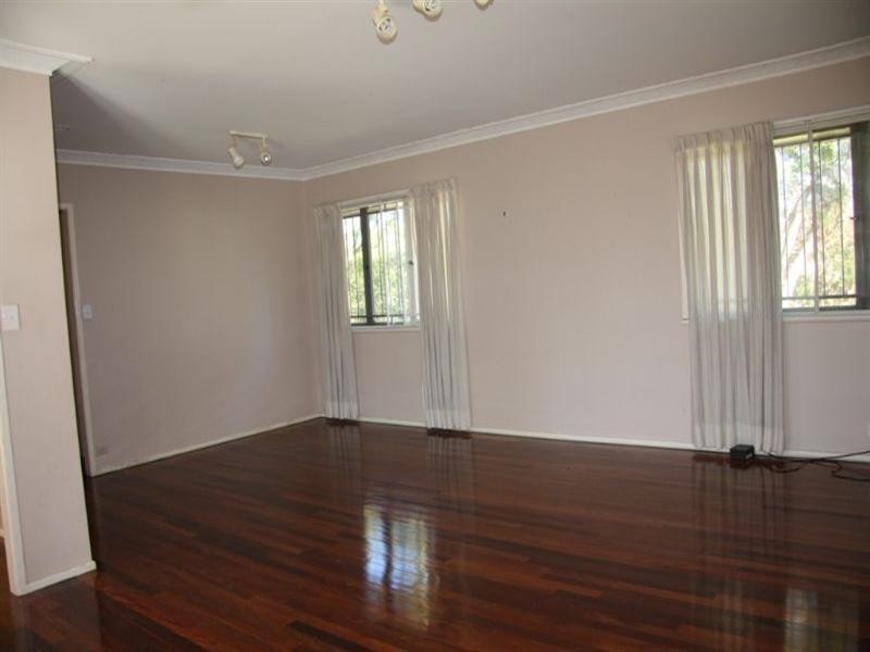 12 Caratel Street, Stafford Heights QLD 4053