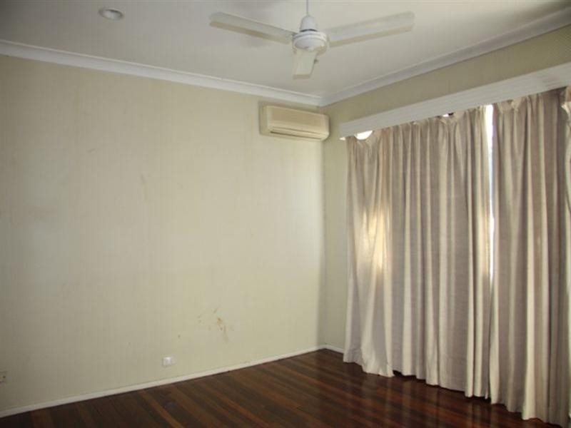 12 Caratel Street, Stafford Heights QLD 4053