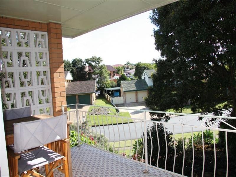 1 Gable Street, Stafford Heights QLD 4053