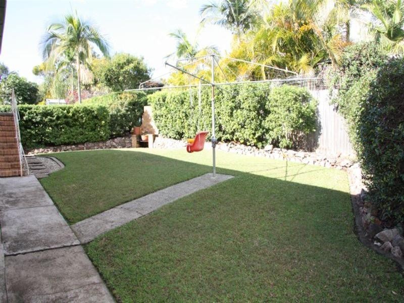 1 Gable Street, Stafford Heights QLD 4053