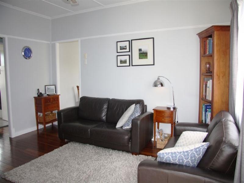 27 Ferricks Street, Stafford QLD 4053