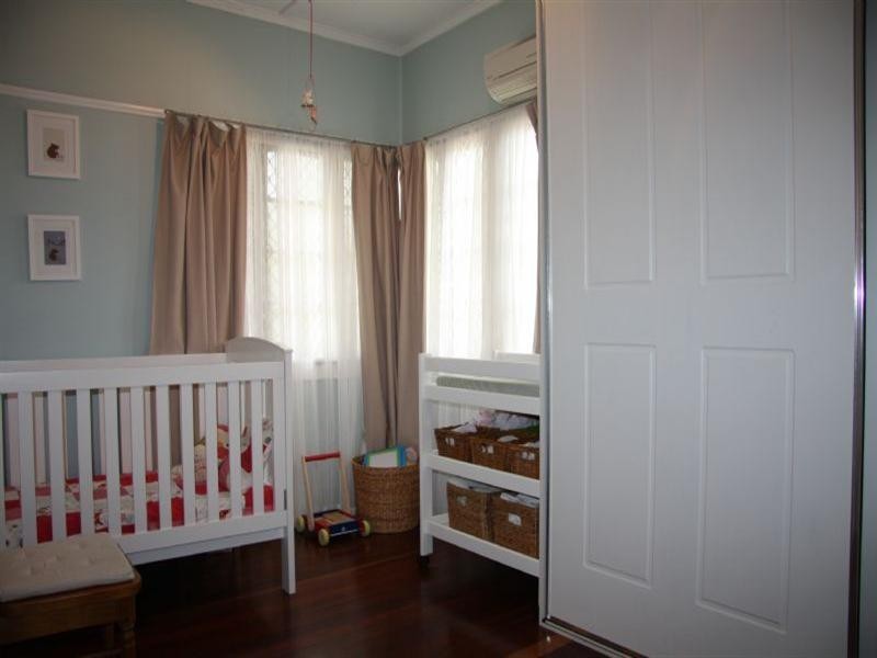 27 Ferricks Street, Stafford QLD 4053