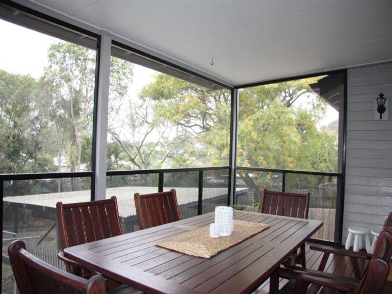 27 Ferricks Street, Stafford QLD 4053