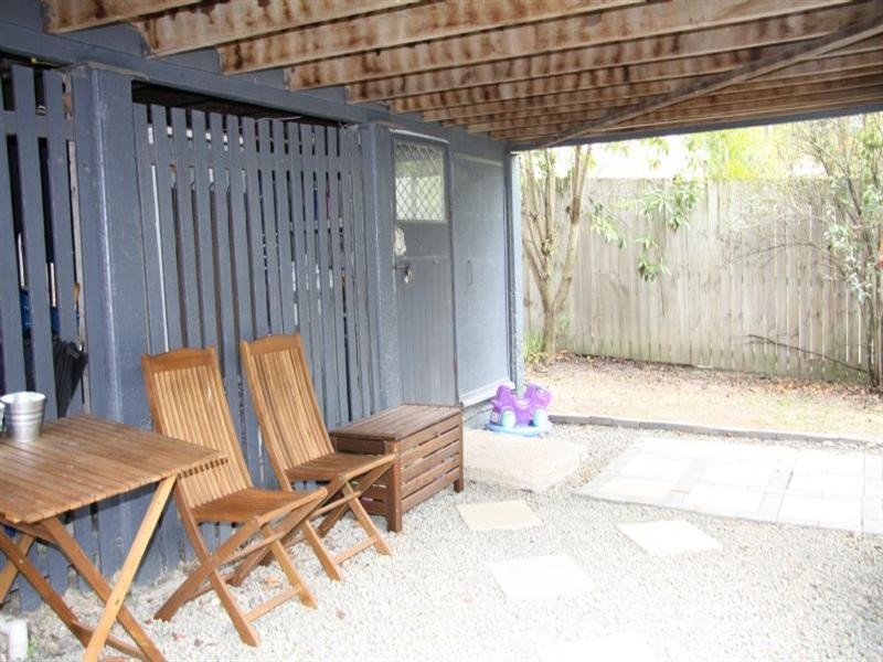 27 Ferricks Street, Stafford QLD 4053