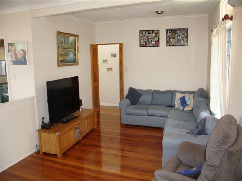 17 Cestrum Street, Arana Hills QLD 4054