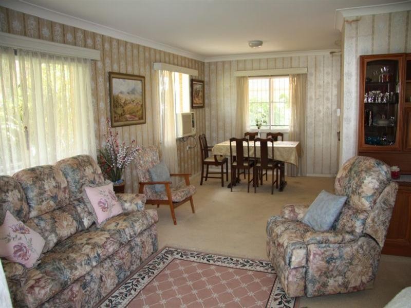 6 Fontaine Street, Stafford Heights QLD 4053