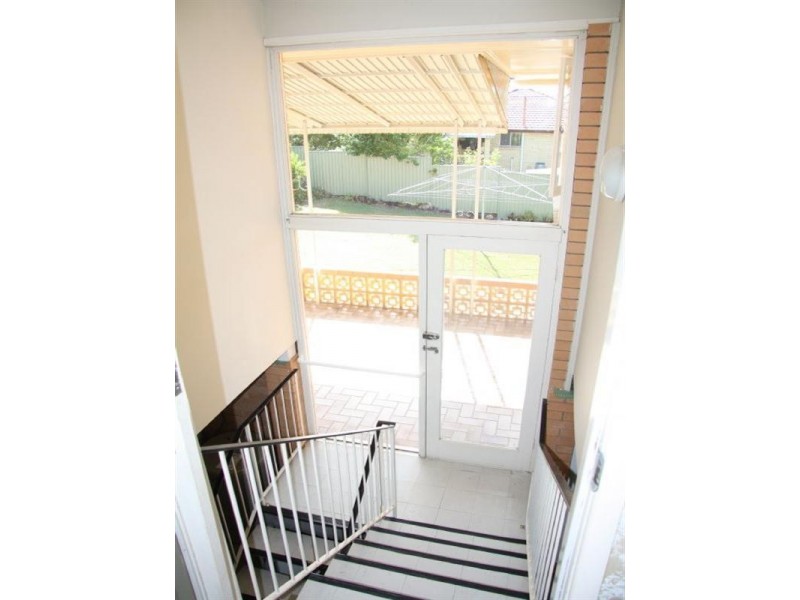 6 Fontaine Street, Stafford Heights QLD 4053