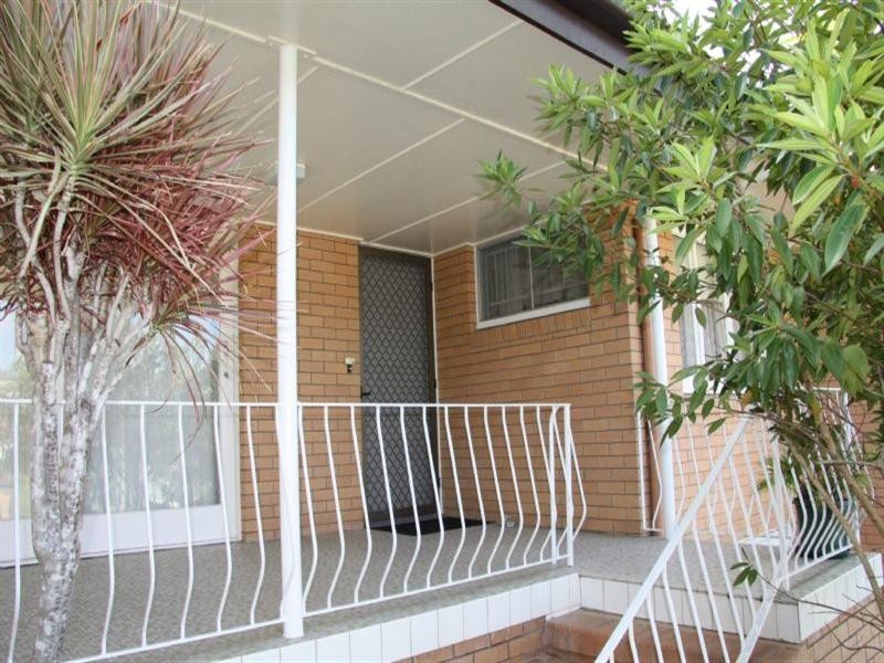 6 Fontaine Street, Stafford Heights QLD 4053