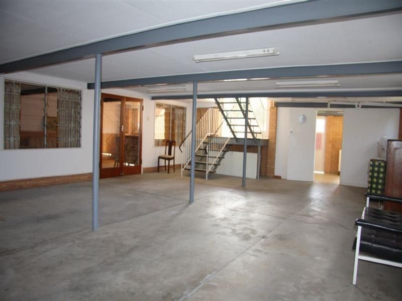 6 Fontaine Street, Stafford Heights QLD 4053