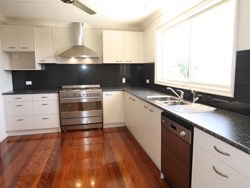 96 Felstead Street, Everton Park QLD 4053