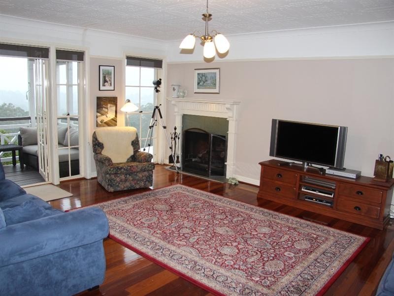 29 Bielby Road, Kenmore Hills QLD 4069