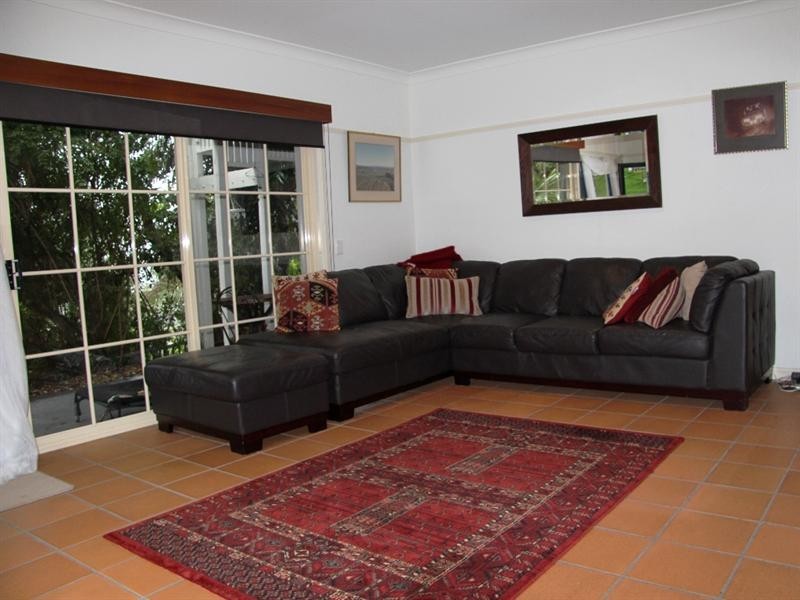 29 Bielby Road, Kenmore Hills QLD 4069