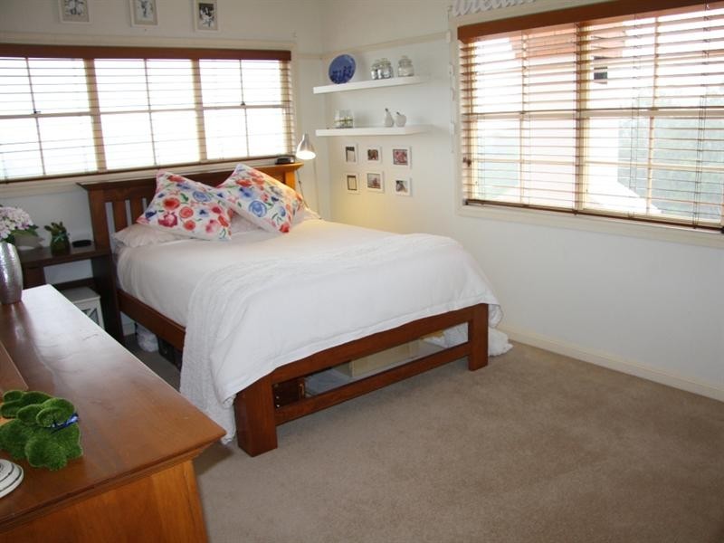 29 Bielby Road, Kenmore Hills QLD 4069