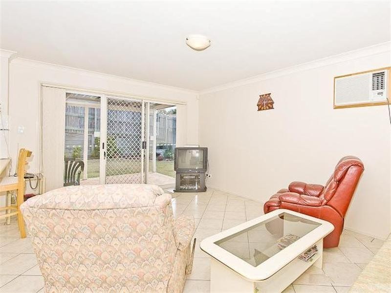 72 Streisand Drive, Mcdowall QLD 4053