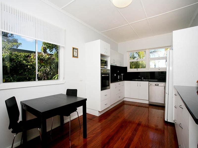 31 Rourke Street, Everton Park QLD 4053