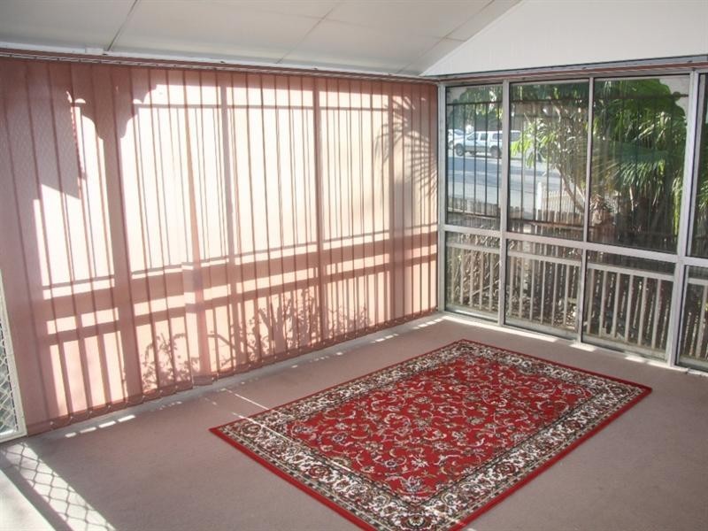 6 Jones Street, Auchenflower QLD 4066