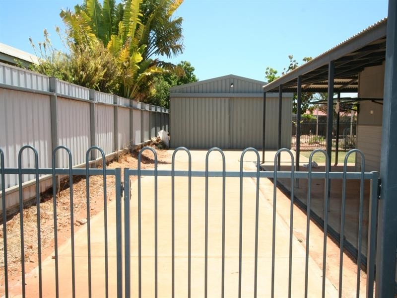 18 Salmon Loop, Exmouth WA 6707