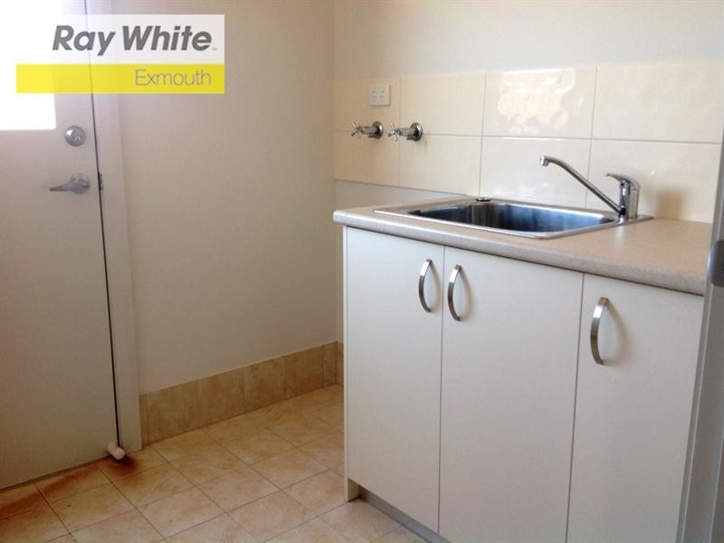 5B Anketell Court, Onslow WA 6710