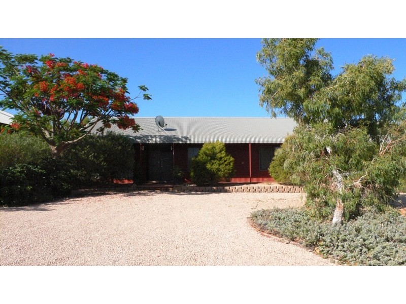 17 Skipjack Circle, Exmouth WA 6707