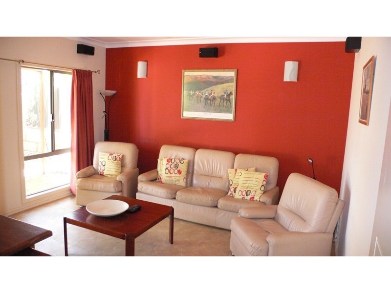 17 Skipjack Circle, Exmouth WA 6707