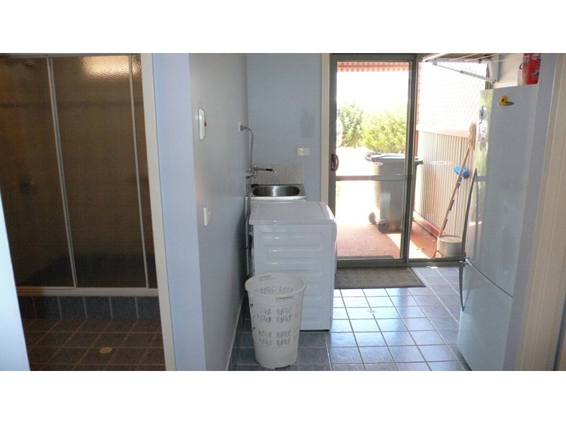 17 Skipjack Circle, Exmouth WA 6707