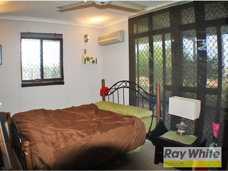 12 Clarke Place, Onslow WA 6710