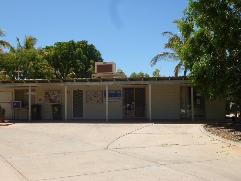 17 Maidstone Crescent, Exmouth WA 6707