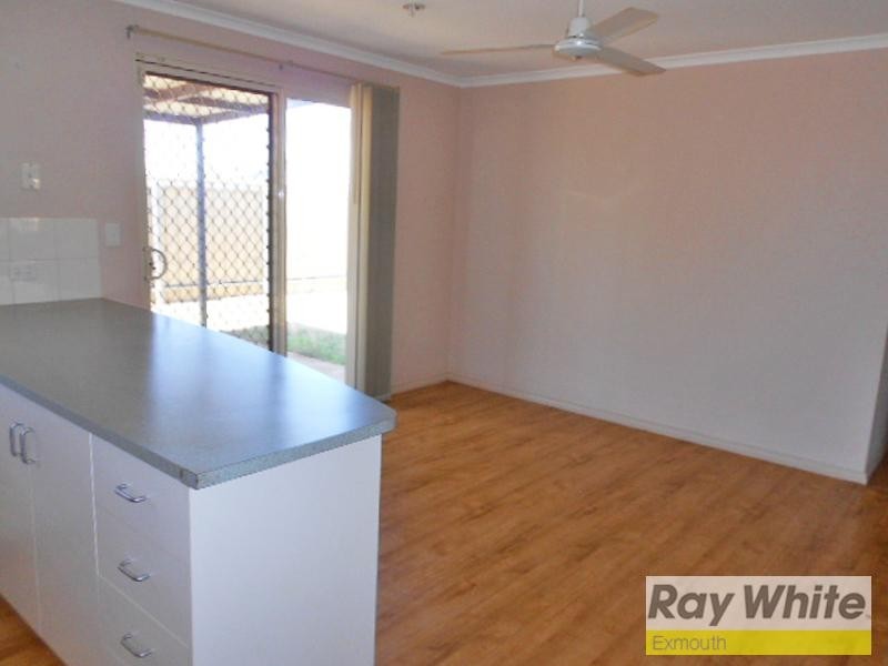 5 McGrath Avenue, Onslow WA 6710