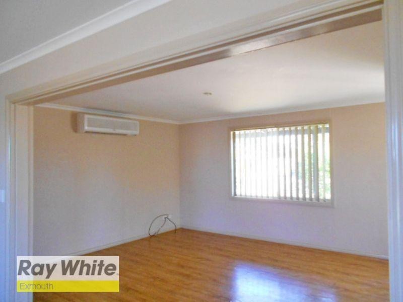 5 McGrath Avenue, Onslow WA 6710