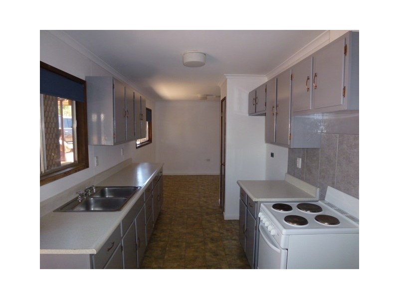 33 Fitzhardinge Street, Exmouth WA 6707