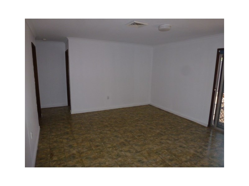 33 Fitzhardinge Street, Exmouth WA 6707