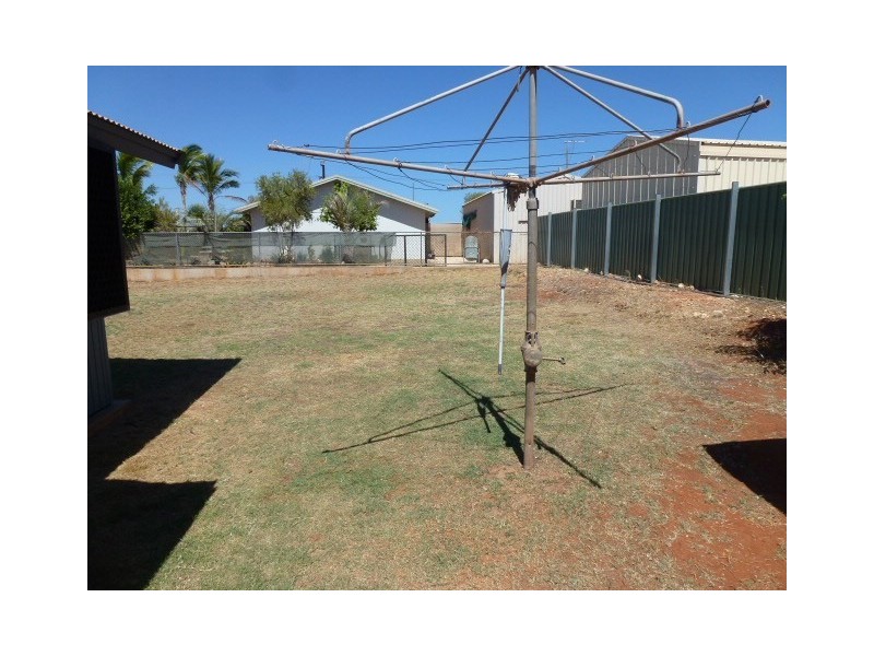 33 Fitzhardinge Street, Exmouth WA 6707