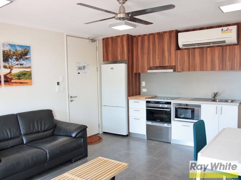 10/9 First Avenue, Onslow WA 6710