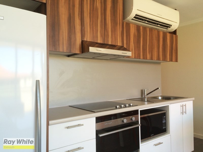 8/20 Second Avenue, Onslow WA 6710