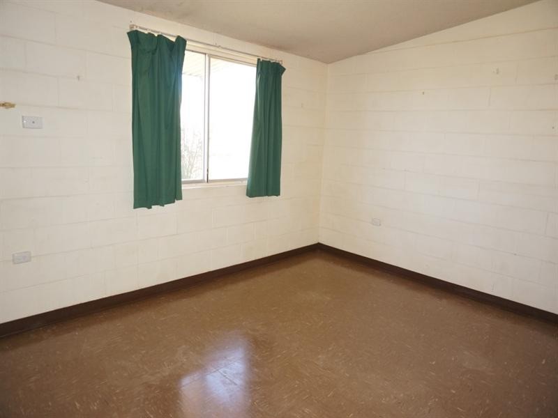 15 Maidstone Crescent, Exmouth WA 6707