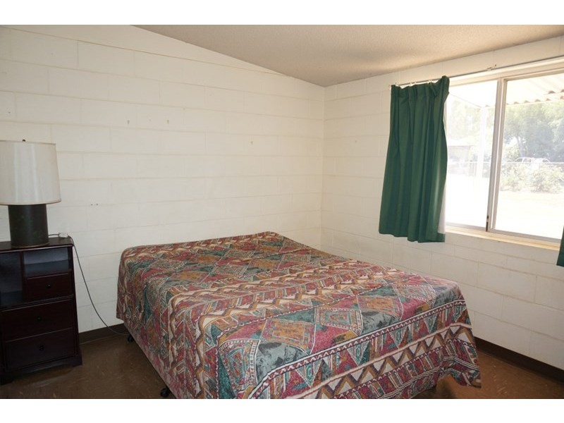 15 Maidstone Crescent, Exmouth WA 6707