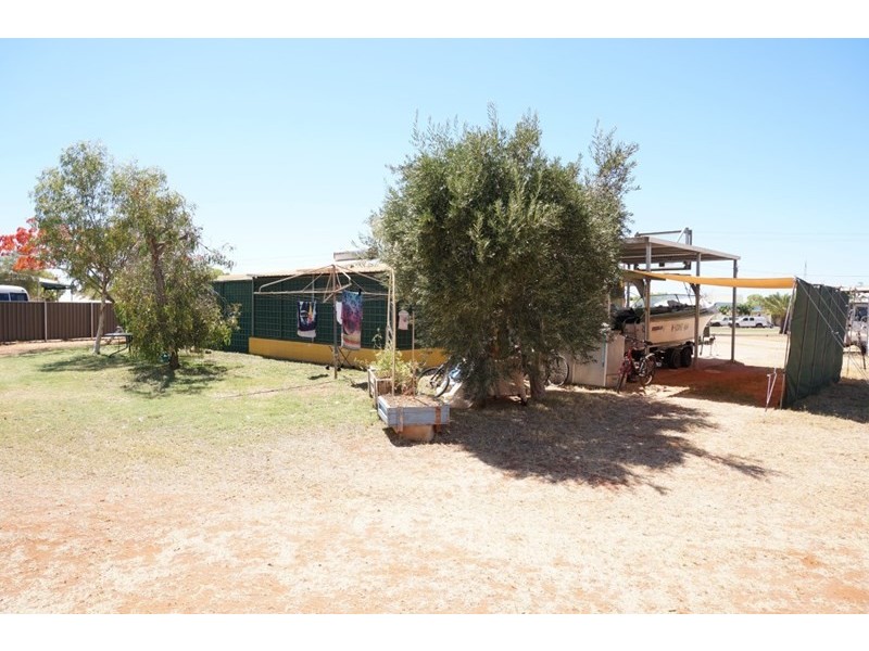 13 Maidstone Crescent, Exmouth WA 6707