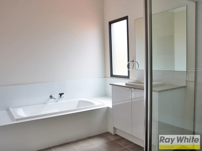 34A Third Avenue, Onslow WA 6710