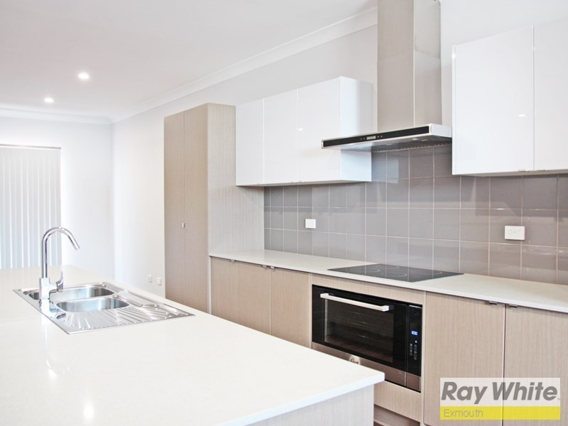 34B Third Avenue, Onslow WA 6710