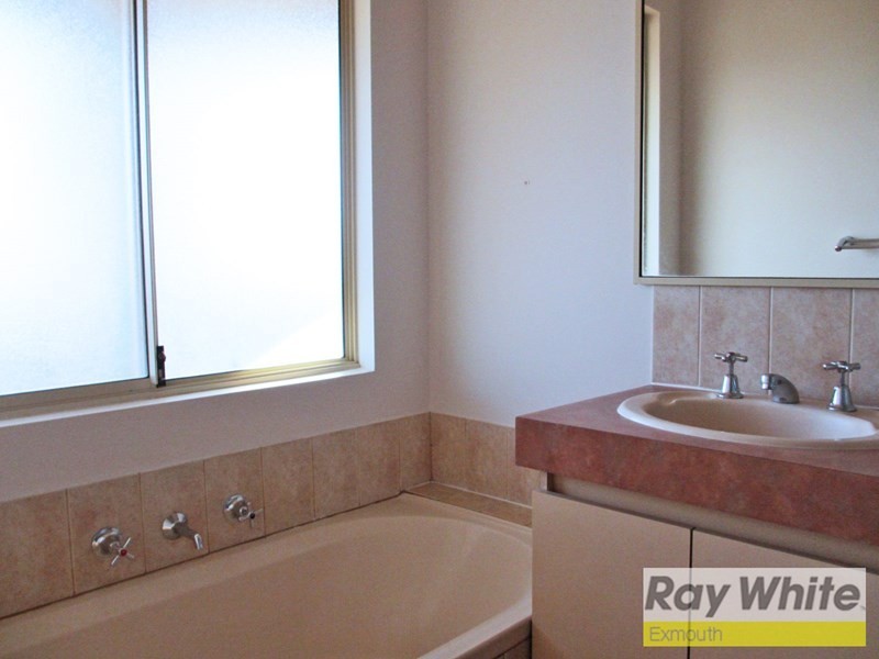 43 Second Avenue, Onslow WA 6710