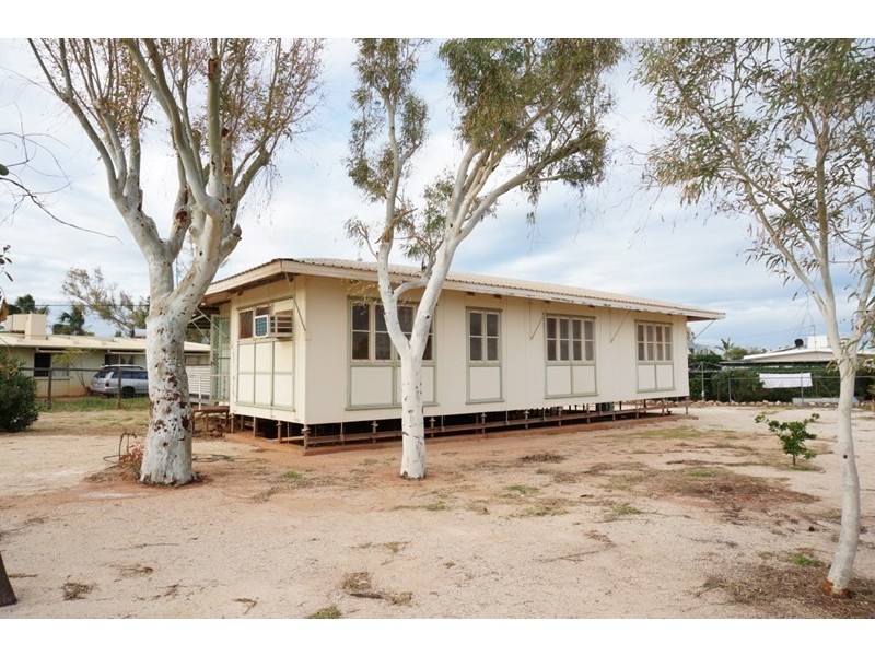 16 Tautog Street, Exmouth WA 6707