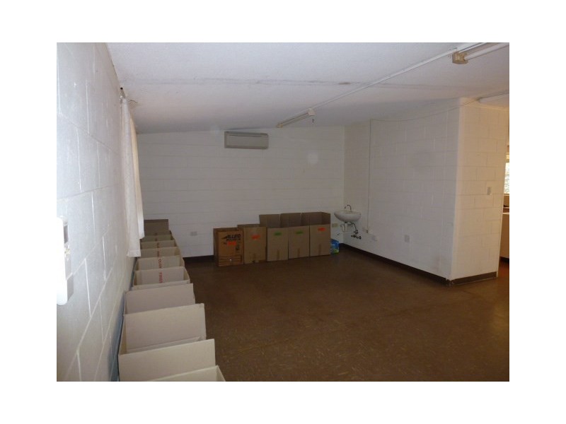 17 Maidstone Crescent, Exmouth WA 6707