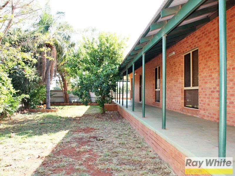 77 Second Avenue, Onslow WA 6710